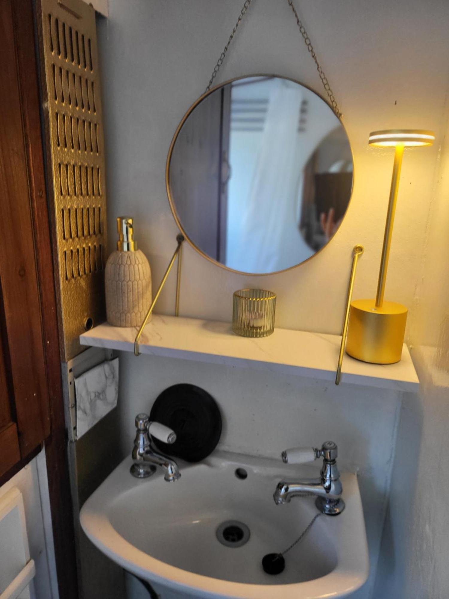 Comfy Canal Boat In Little Venice For Family & Friends Hotel Londres Exterior foto